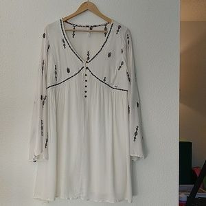 White Boho Bell Sleeve Dress